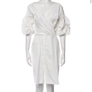 Johanna Ortiz Size Small. V Neck Knee Length